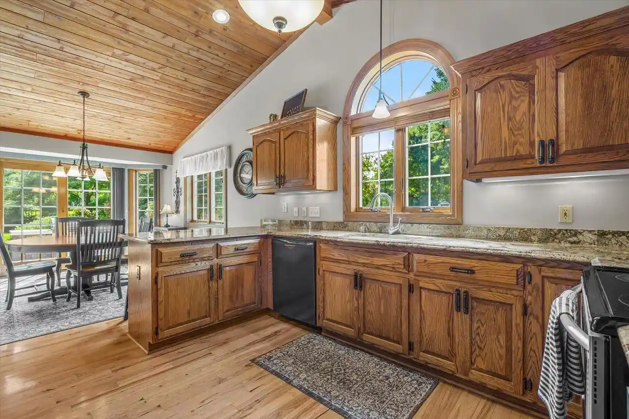 Photo 3 of Single family home for sale at 335 W Highland Dr, Grafton, WI 53024 | MLS# 1978466 | Listing updated on 2026-09-16