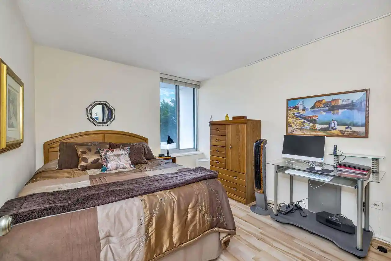 Photo 2 of Condo for sale at 1409 N Prospect Ave #504, Milwaukee, WI 53202 | MLS# 1978472 | Listing updated on 2026-09-10