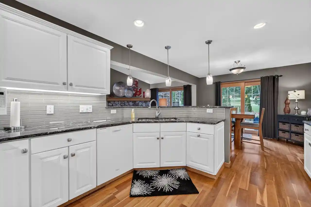 Photo 3 of Single family home for sale at 1604 Three Wood Dr, Mount Horeb, WI 53572 | MLS# 2031640 | Listing updated on 2026-10-01