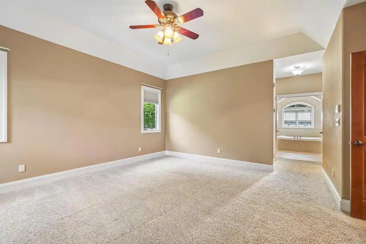 Photo 4 of Sale Pending at N48w25237 Aberdeen Dr, Pewaukee, WI 53072 | MLS# 1978479 | Listing updated on 2026-09-25