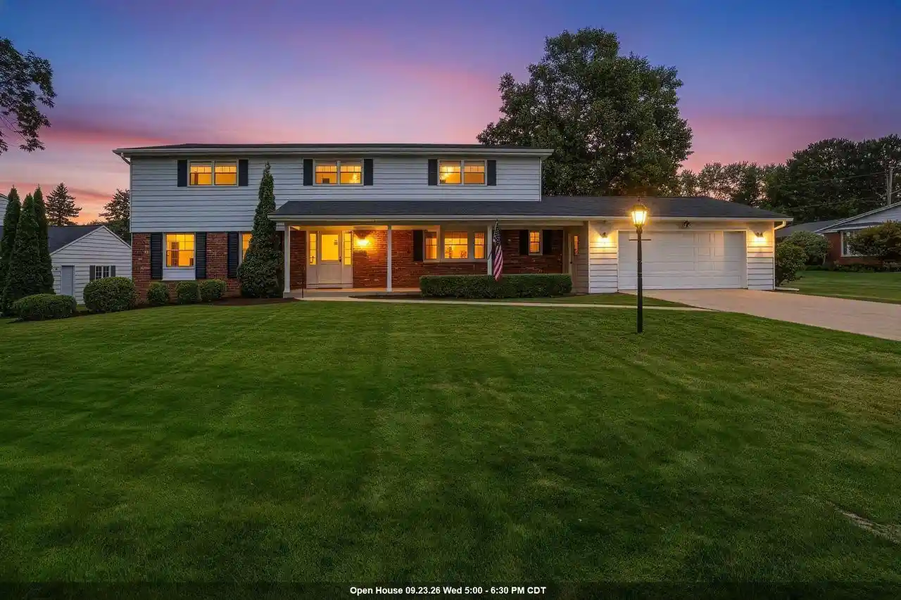Single family home for sale at 180 Rosemont Dr, Green Bay, WI 54301 | MLS# 50331901