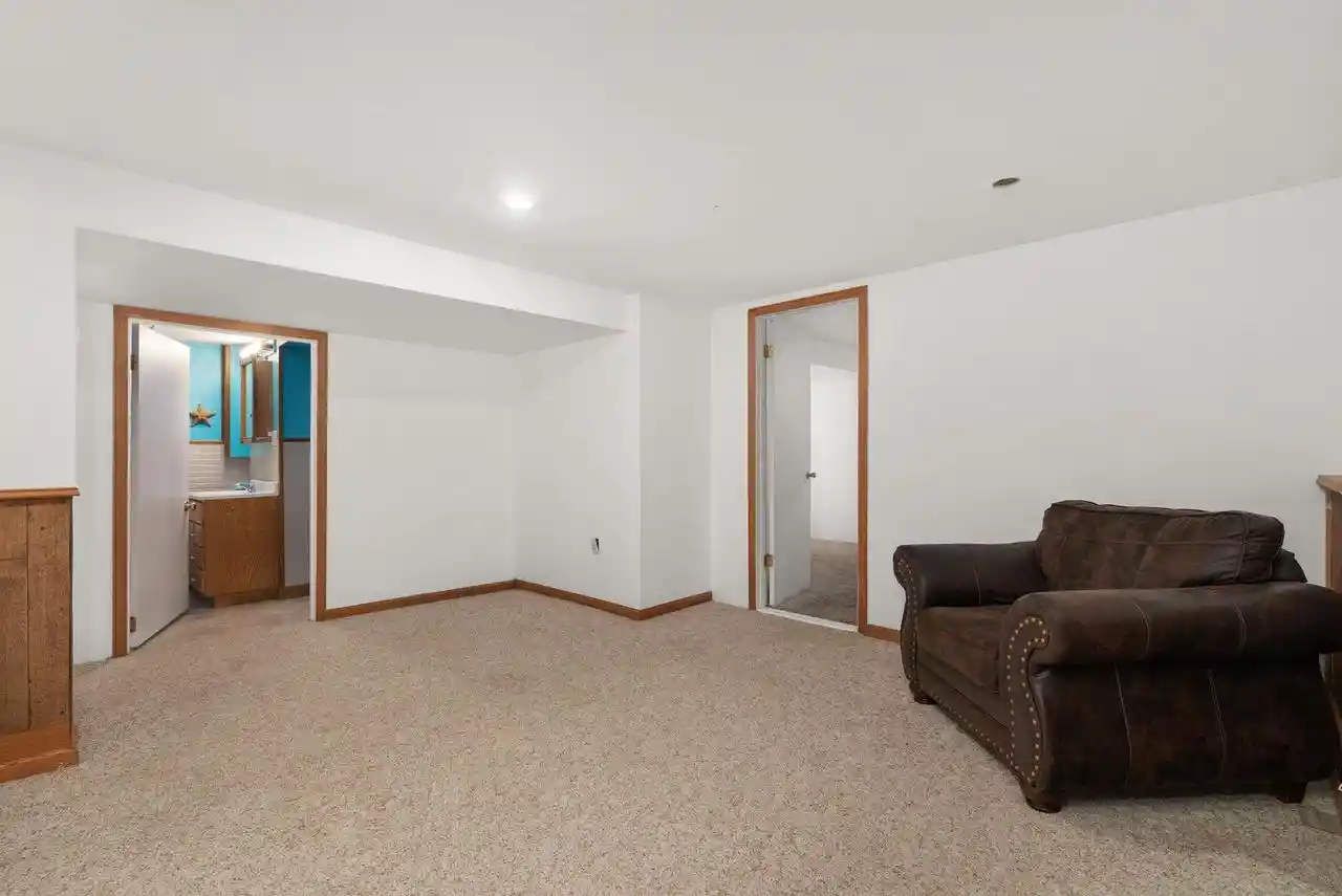 Photo 3 of Single family home for sale at 1821 S Marion Ave, Janesville, WI 53546 | MLS# 2031652 | Listing updated on 2026-09-22