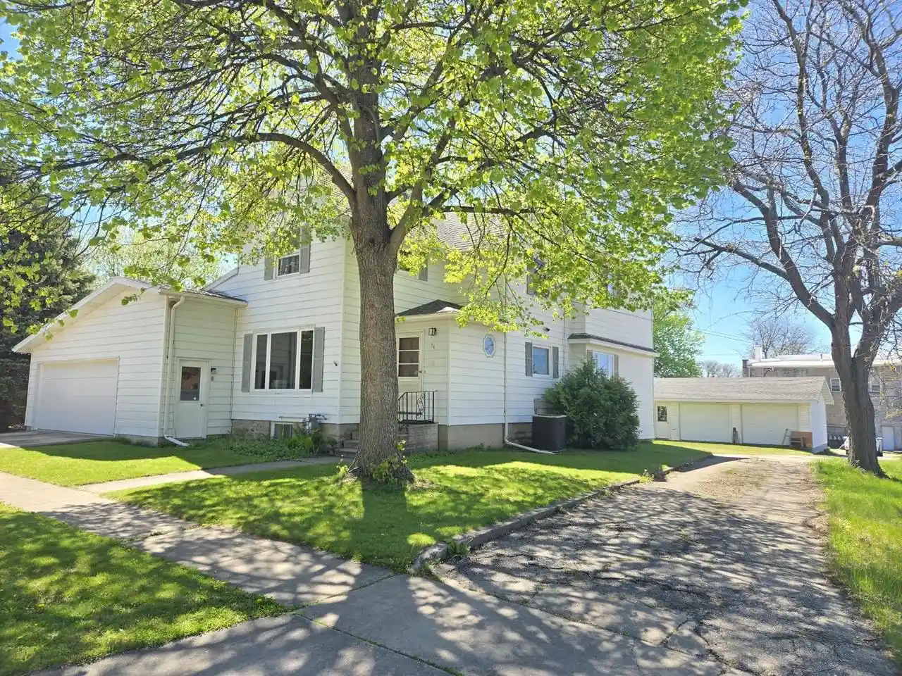 Photo 1 of Single family home for sale at 56 E Charles St, Markesan, WI 53946 | MLS# 2031655 | Listing updated on 2026-09-18