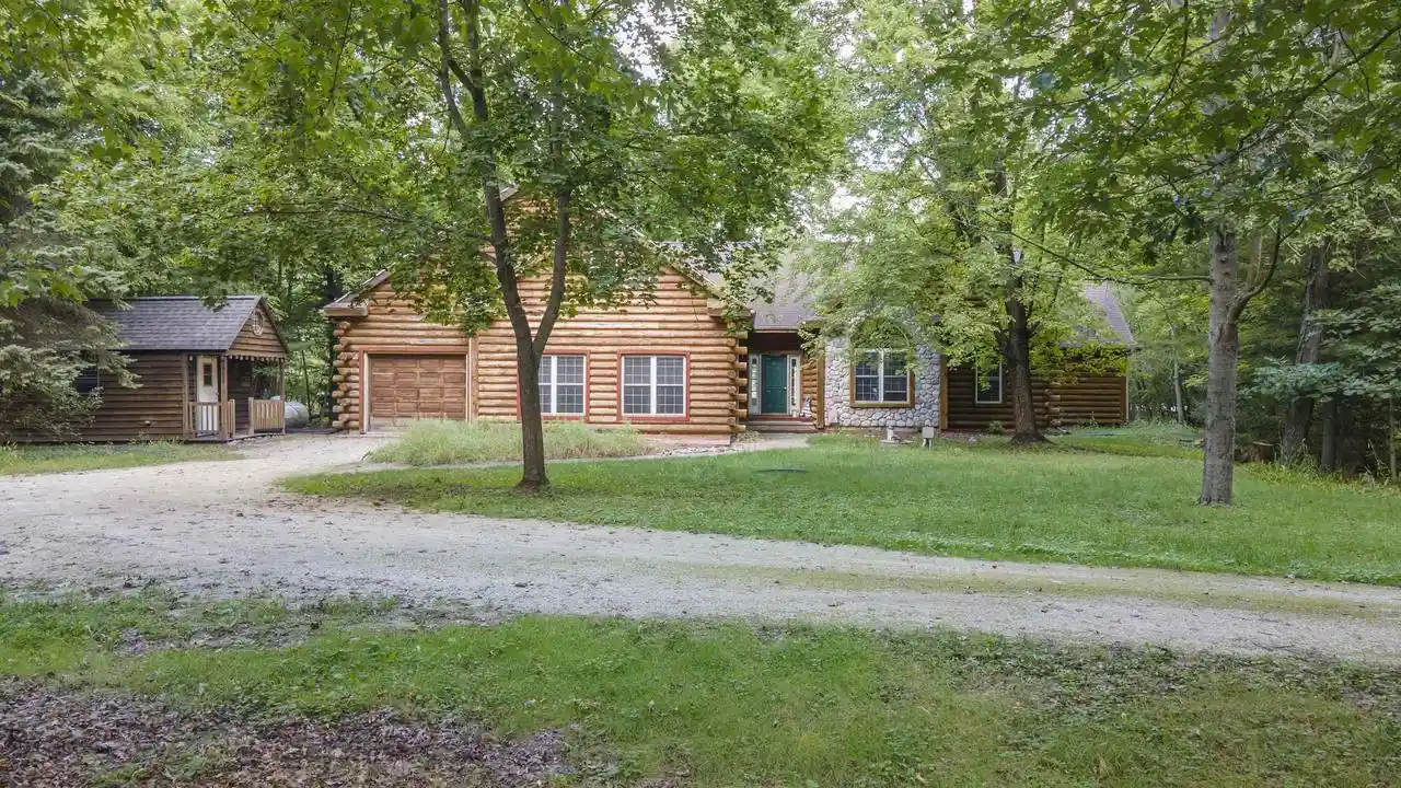 Photo 1 of Single family home for sale at N617 N Curtis Lake Ln, Coloma, WI 54930 | MLS# 50331906 | Listing updated on 2026-09-14