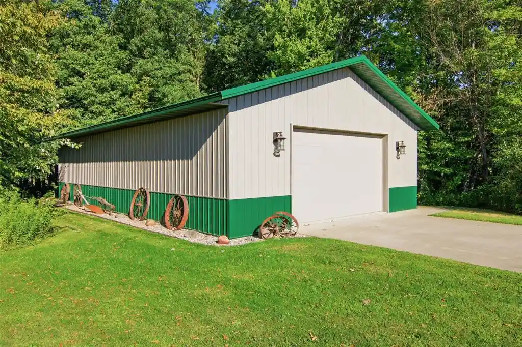 Photo 3 of Single family home for sale at E22740 Karow Rd, Augusta, WI 54722 | MLS# 1604691 | Listing updated on 2026-09-18