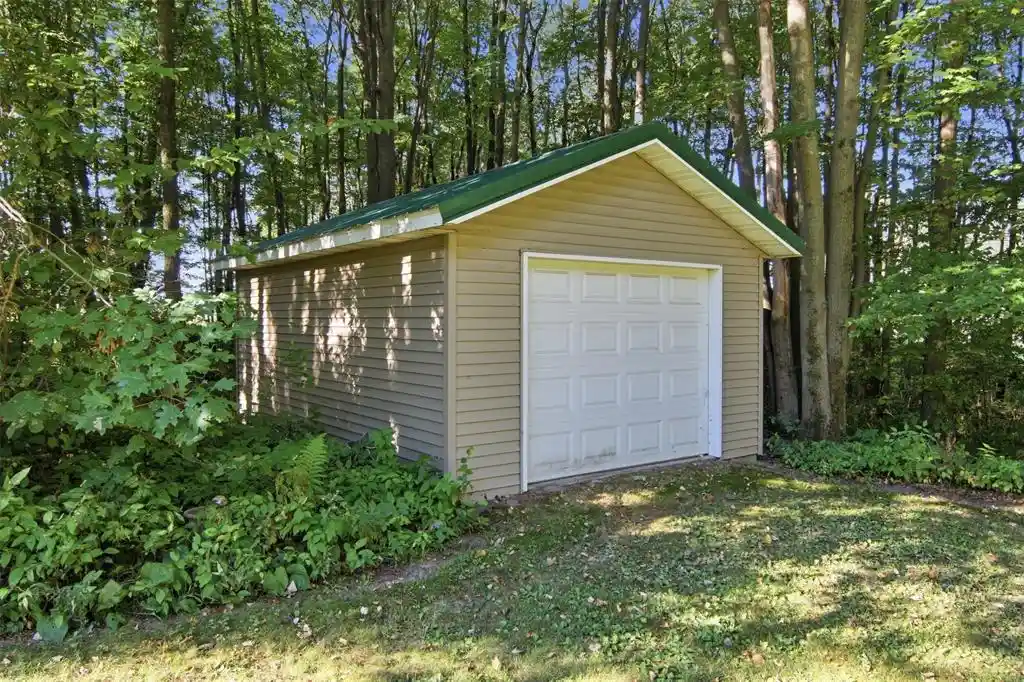 Photo 3 of Single family home for sale at E22740 Karow Rd, Augusta, WI 54722 | MLS# 1604691 | Listing updated on 2026-09-18