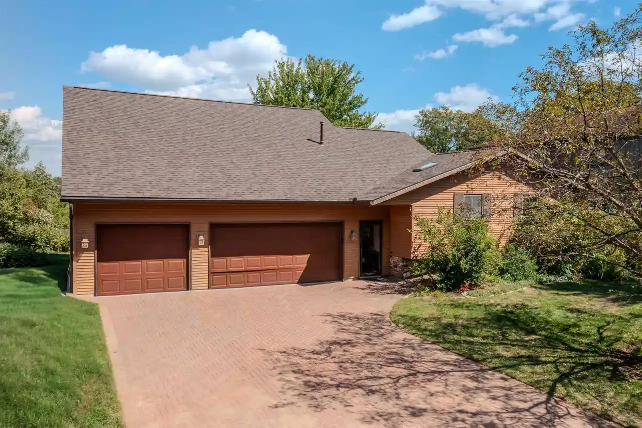 Photo 1 of Single family home for sale at 223815 E Lakeshore Dr, Wausau, WI 54401 | MLS# 22604274 | Listing updated on 2026-09-18