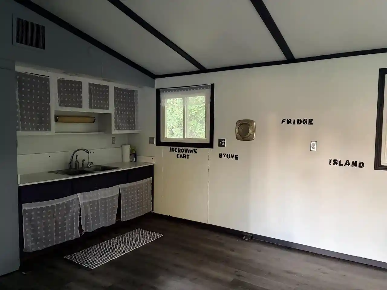 Photo 2 of Single family home for sale at 17941 Hill Ave, Townsend, WI 54175 | MLS# 50331915 | Listing updated on 2026-09-14