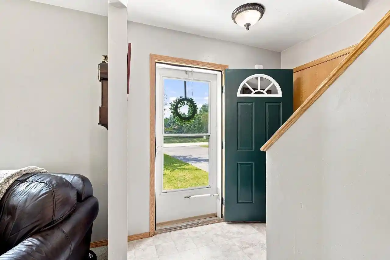 Photo 3 of Single family home for sale at 542 Highland Meadow Trl, Pulaski, WI 54162 | MLS# 50331900 | Listing updated on 2026-09-10