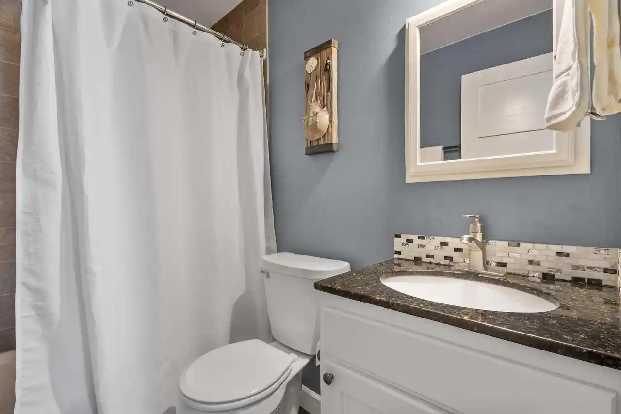 Photo 4 of Single family home for sale at 4246 Doncaster Dr, Madison, WI 53711 | MLS# 2031660 | Listing updated on 2026-09-17
