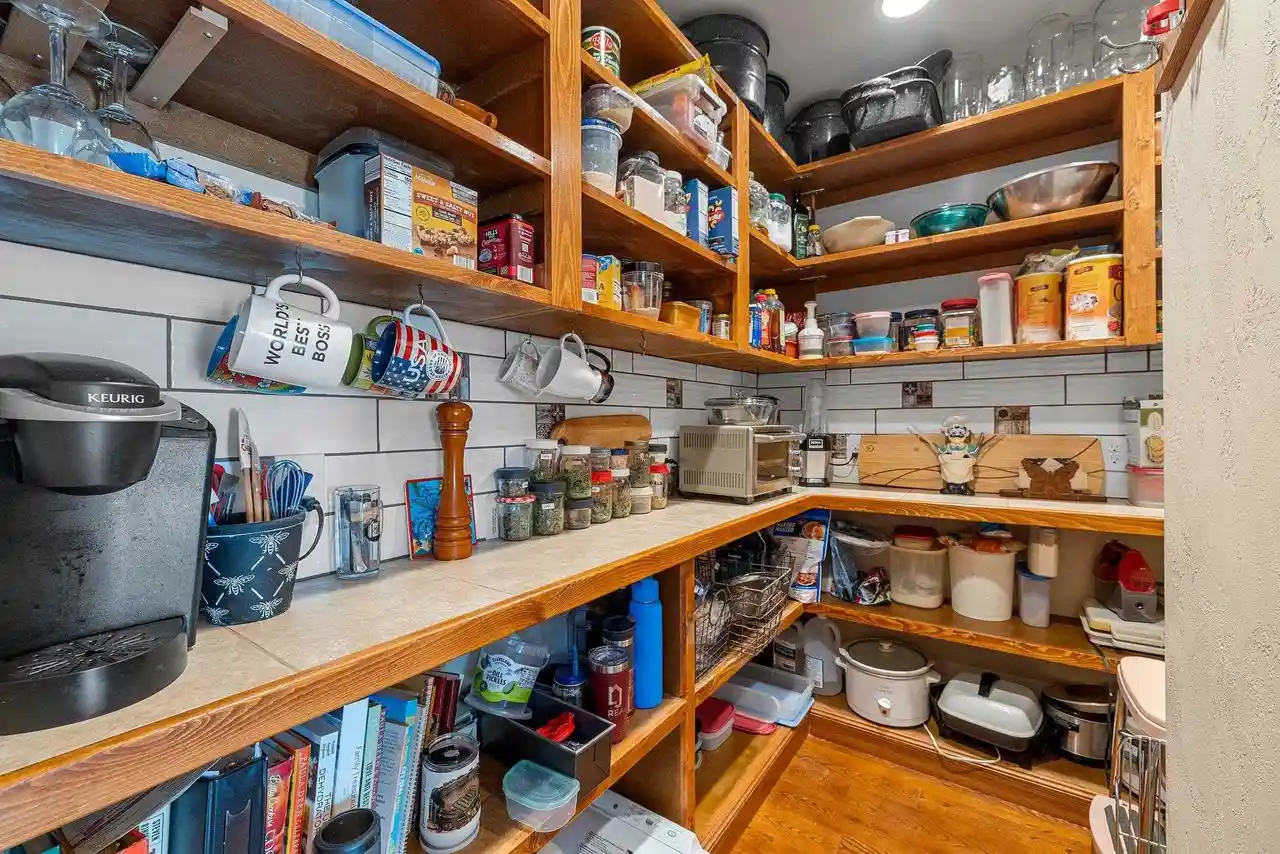 Photo 4 of Single family home for sale at 1028 Maple Vista Ct, Seymour, WI 54165 | MLS# 50331926 | Listing updated on 2026-10-05