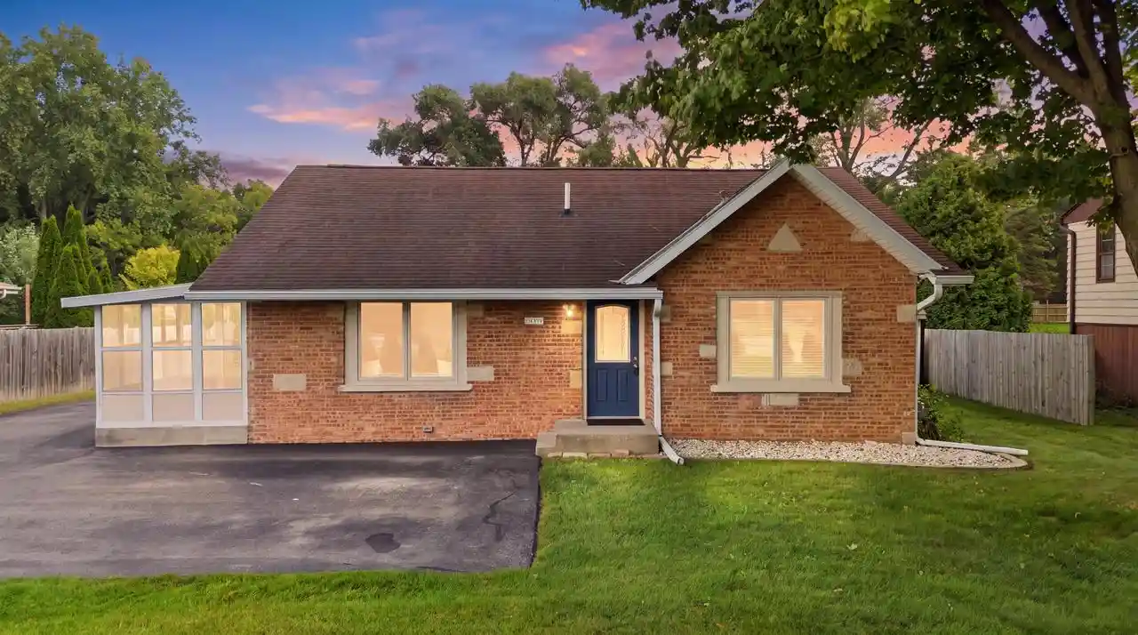 Photo 1 of Single family home for sale at 4809 W Loomis Rd, Milwaukee, WI 53220 | MLS# 1978505 | Listing updated on 2026-09-07