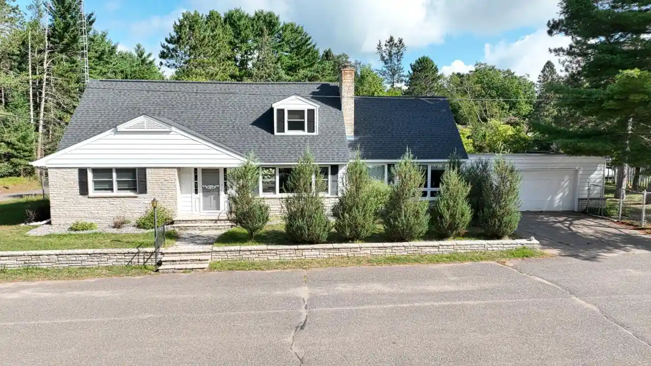 Photo 1 of Single family home for sale at 8792 Smith St, Sayner, WI 54560 | MLS# 2031665 | Listing updated on 2026-08-31