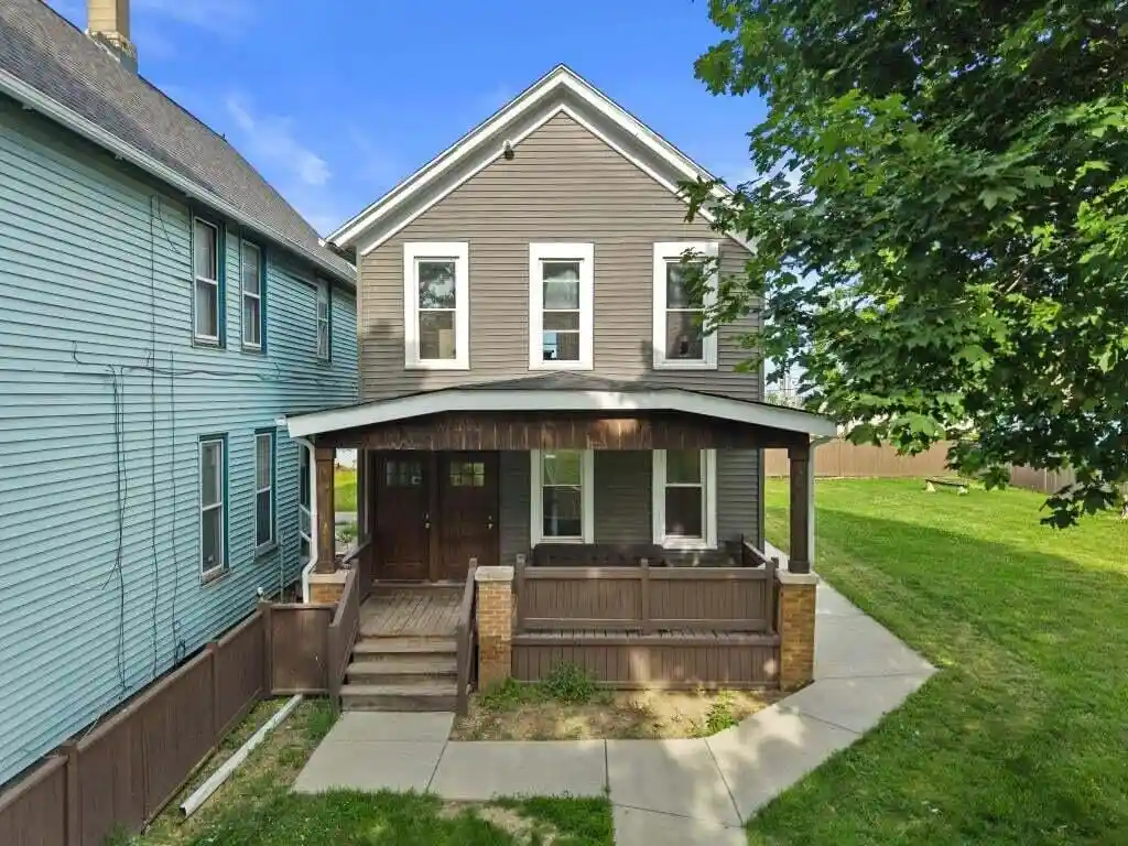Multi family home for sale at 446 N 28th Street #448, Milwaukee, WI 53208 | MLS# 1978509