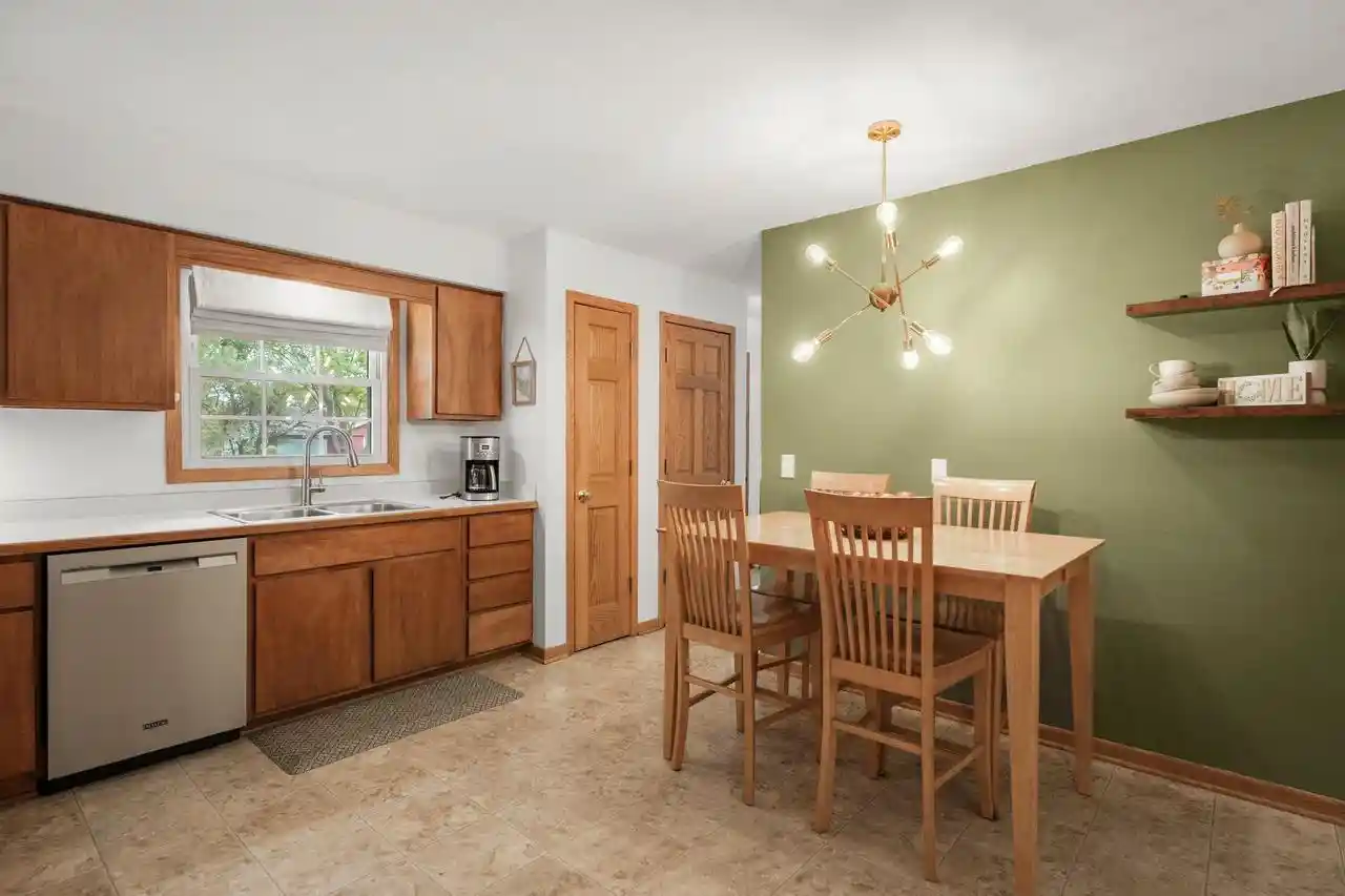 Photo 2 of Sale Pending at 1137 Melby Dr, Madison, WI 53704 | MLS# 2031667 | Listing updated on 2026-09-11