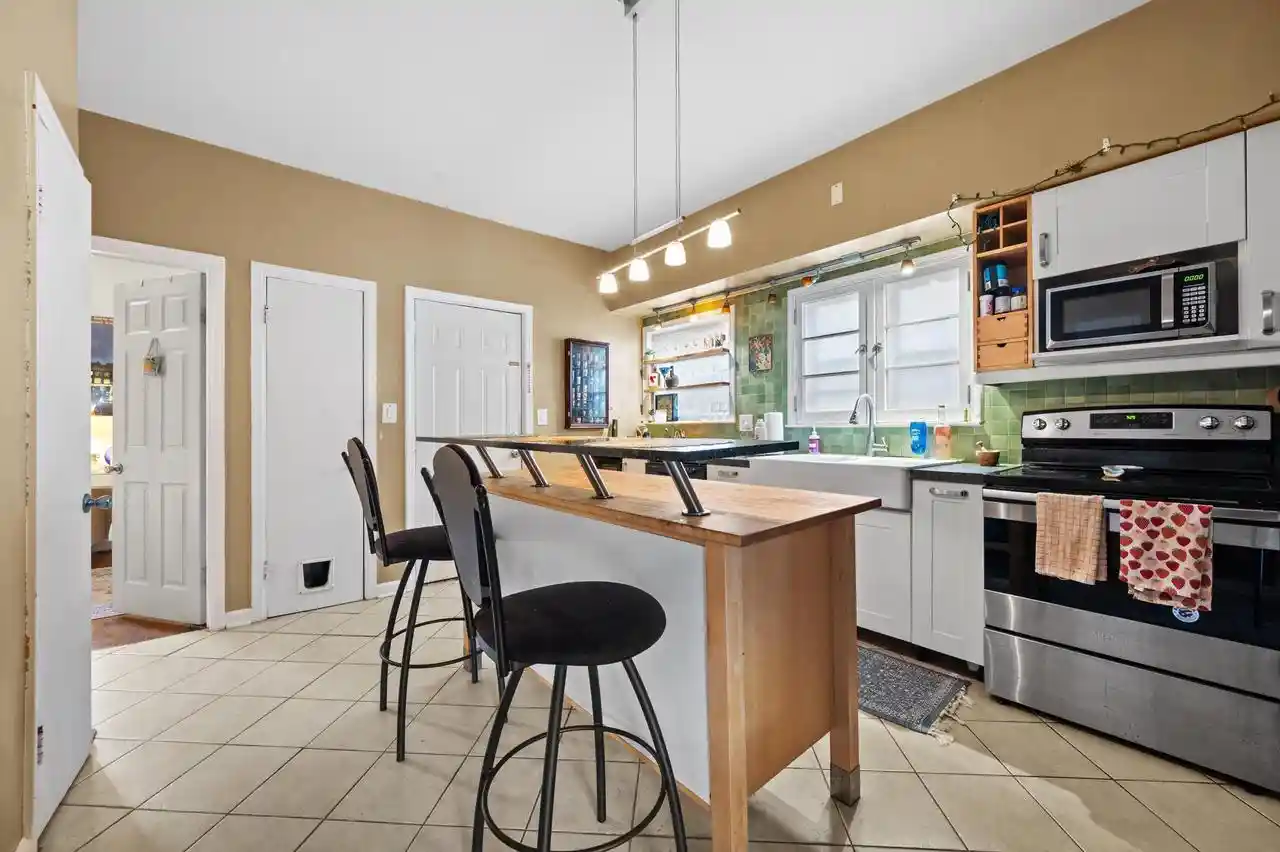 Photo 2 of Multi family home for sale at 2962 N Pierce St, Milwaukee, WI 53212 | MLS# 1978514 | Listing updated on 2026-09-15