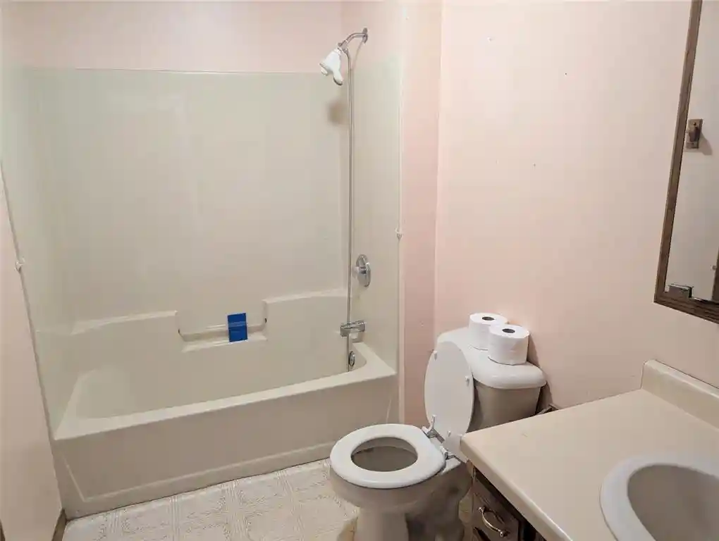 Photo 26 of Single family home for sale at 911 Grant St, Spooner, WI 54801 | MLS# 1604257 | Listing updated on 2026-09-10