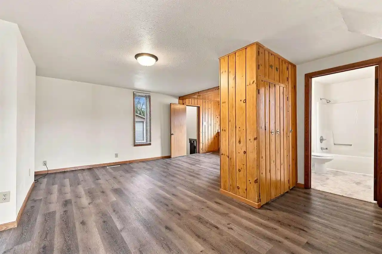 Photo 4 of Single family home for sale at 2165 Prairie St, Stevens Point, WI 54481 | MLS# 22604279 | Listing updated on 2026-08-31