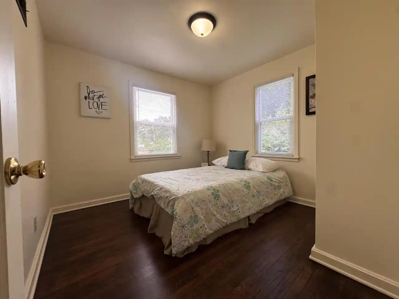 Photo 11 of Single family home for sale at 6634 W Carmen Ave, Milwaukee, WI 53218 | MLS# 1978535 | Listing updated on 2026-09-25