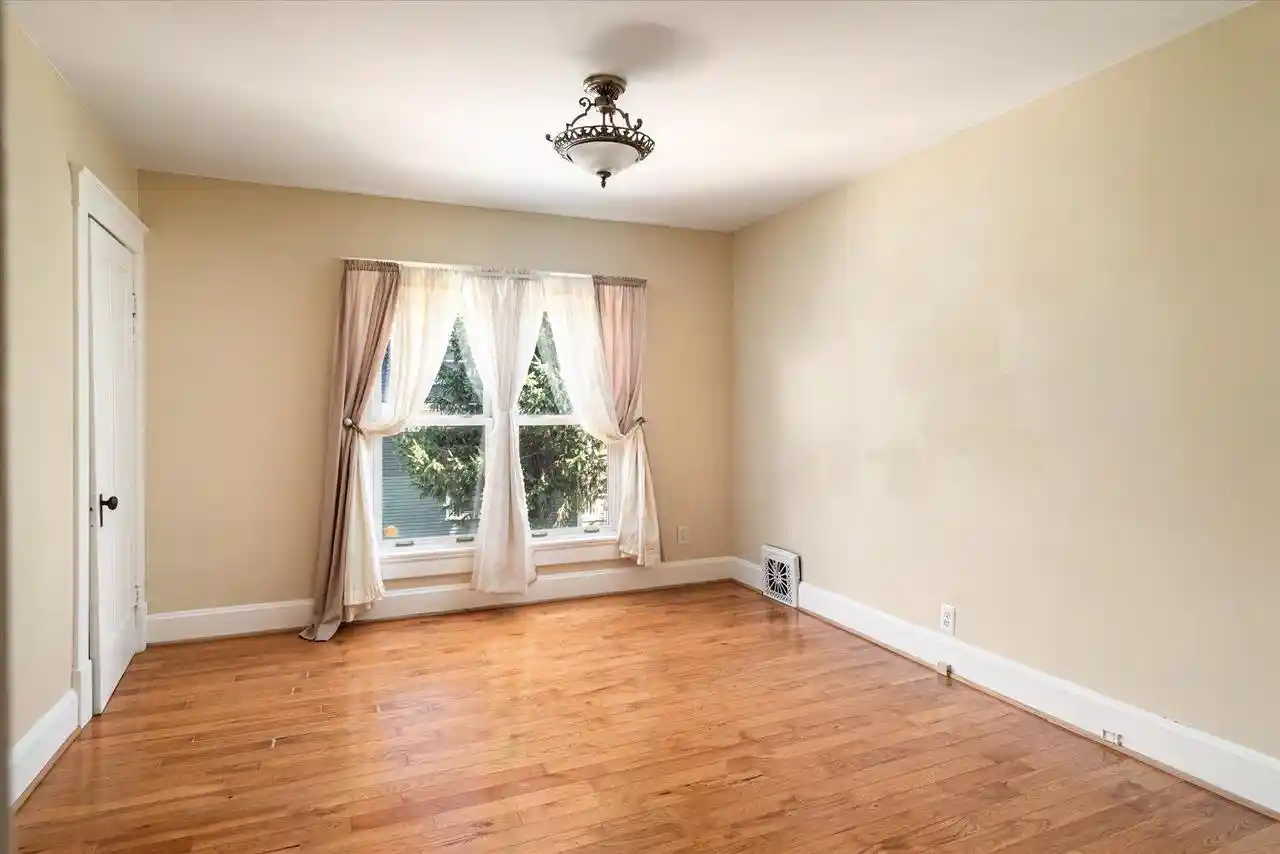 Photo 3 of Single family home for sale at 420 W Decker St, Viroqua, WI 54665 | MLS# 1978553 | Listing updated on 2026-09-07