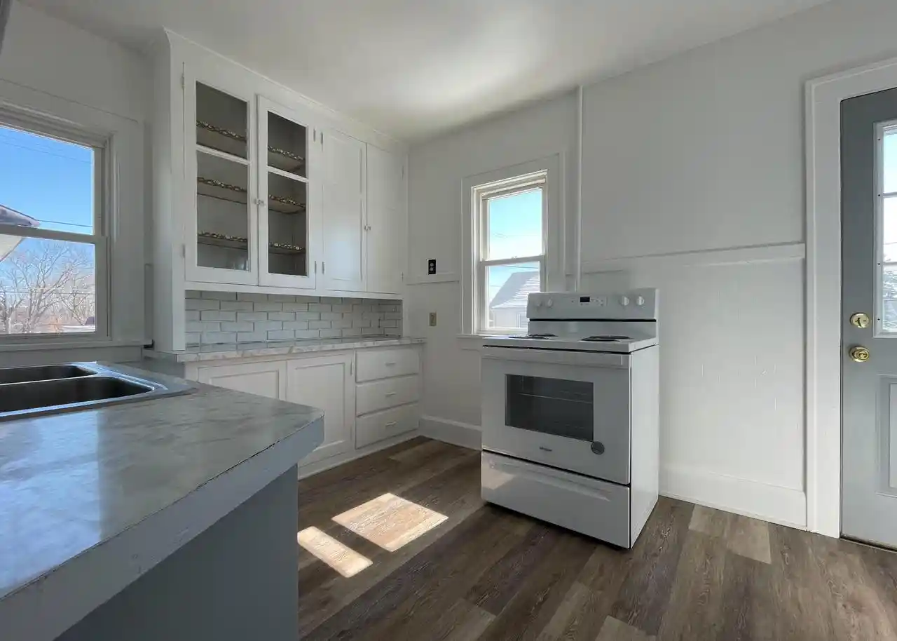 Photo 3 of Sale Pending at 1605 Yout St, Racine, WI 53404 | MLS# 1978559 | Listing updated on 2026-09-08