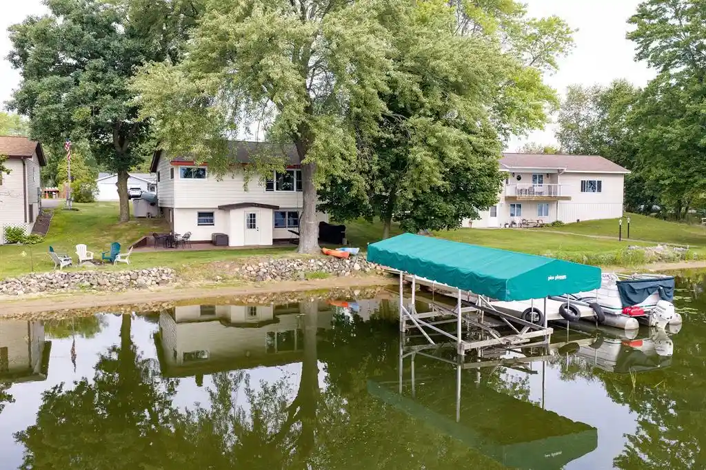 Photo 1 of Single family home for sale at 812 Magnor Lake Ln, Clayton, WI 54004 | MLS# 1604560 | Listing updated on 2026-09-06