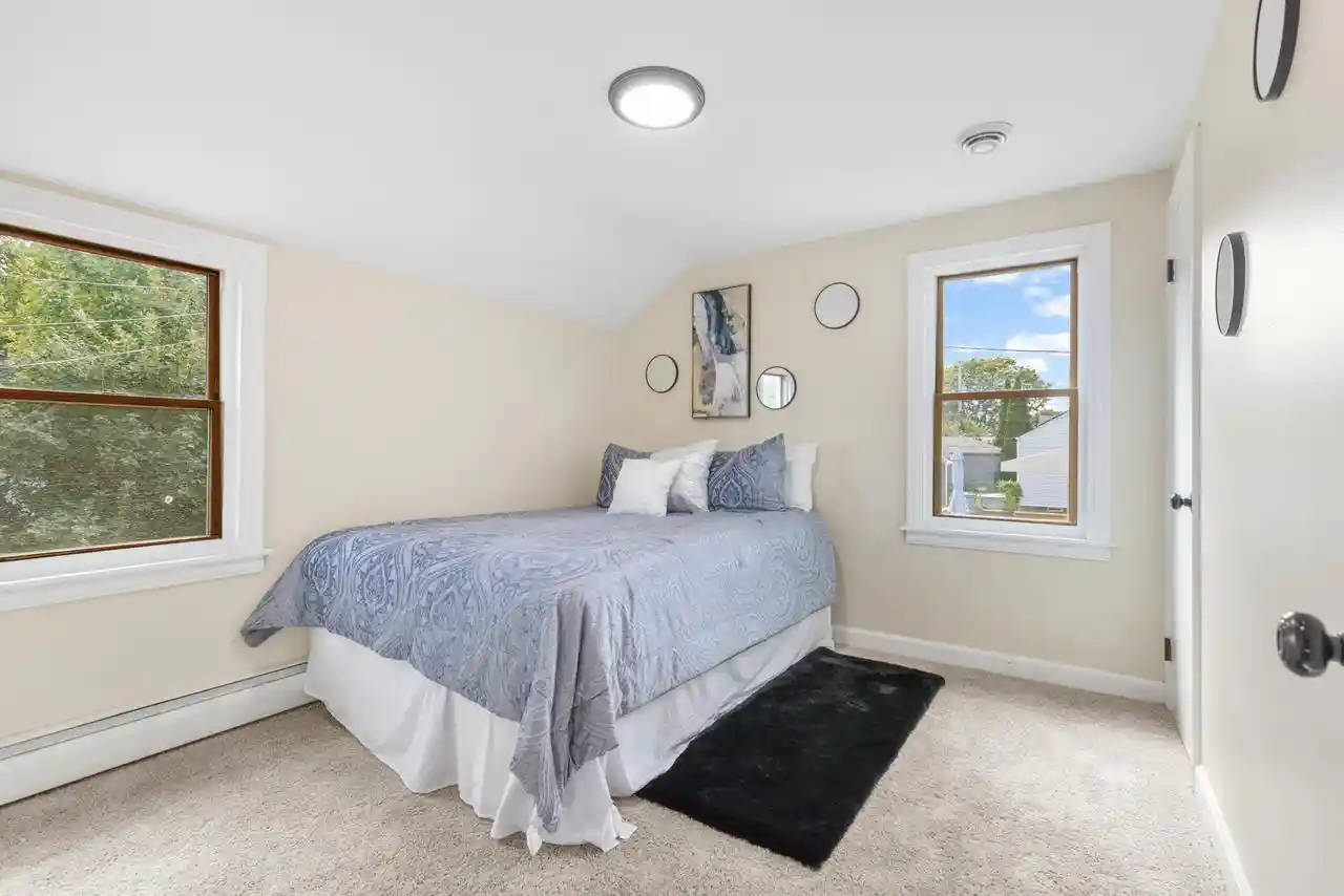 Photo 3 of Single family home for sale at 318 E Gauer Cir, Milwaukee, WI 53207 | MLS# 1978579 | Listing updated on 2026-09-14
