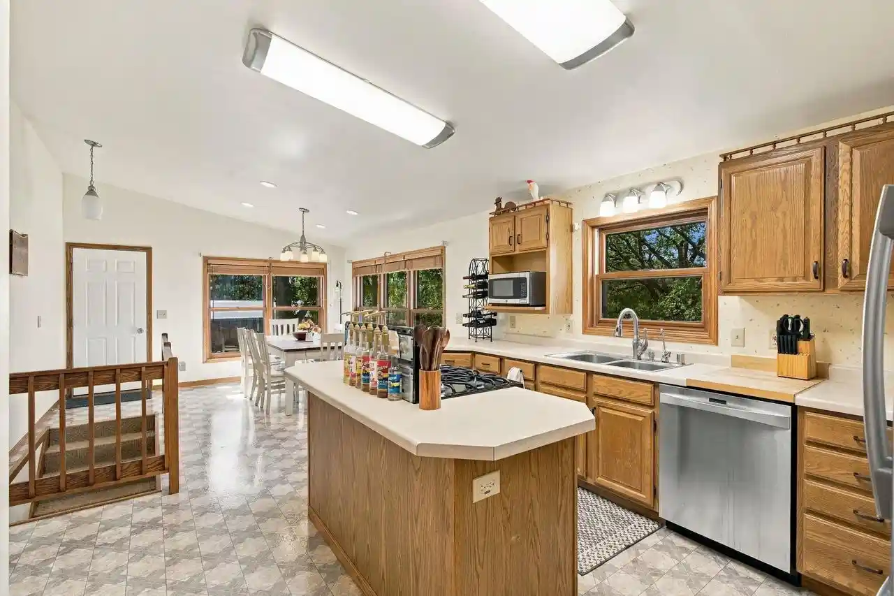 Photo 3 of Single family home for sale at 16490 Deery Rd, Mineral Point, WI 53565 | MLS# 2031711 | Listing updated on 2026-09-26