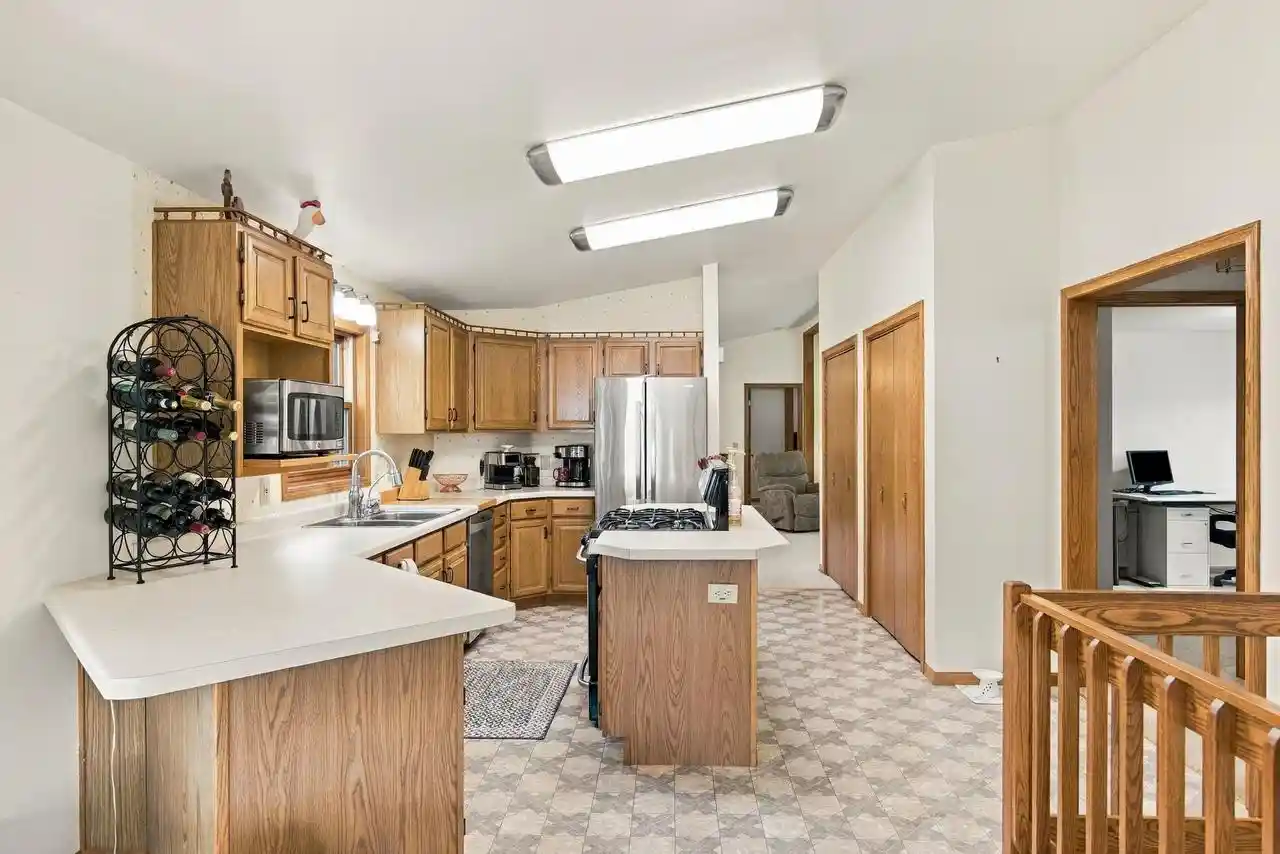 Photo 4 of Single family home for sale at 16490 Deery Rd, Mineral Point, WI 53565 | MLS# 2031711 | Listing updated on 2026-09-26