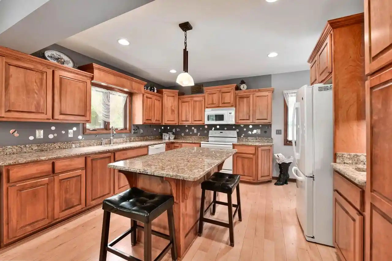 Photo 4 of Single family home for sale at N9129 E Shore Rd, East Troy, WI 53120 | MLS# 1978586 | Listing updated on 2026-09-07