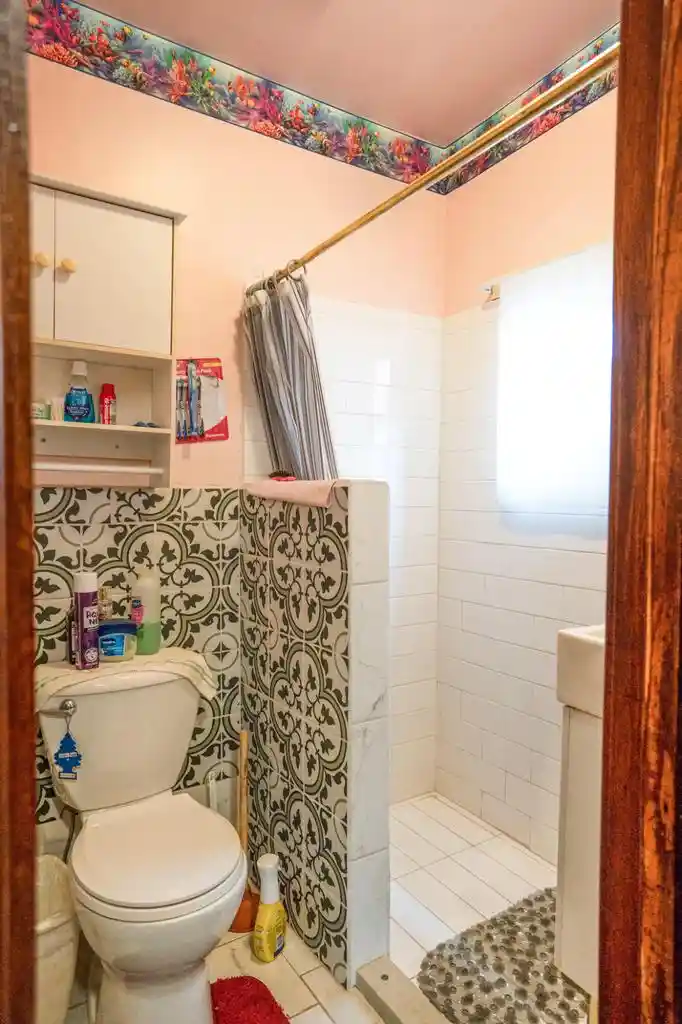 Photo 3 of Sale Pending at 527 Avon St, La Crosse, WI 54603 | MLS# 1978590 | Listing updated on 2026-09-10