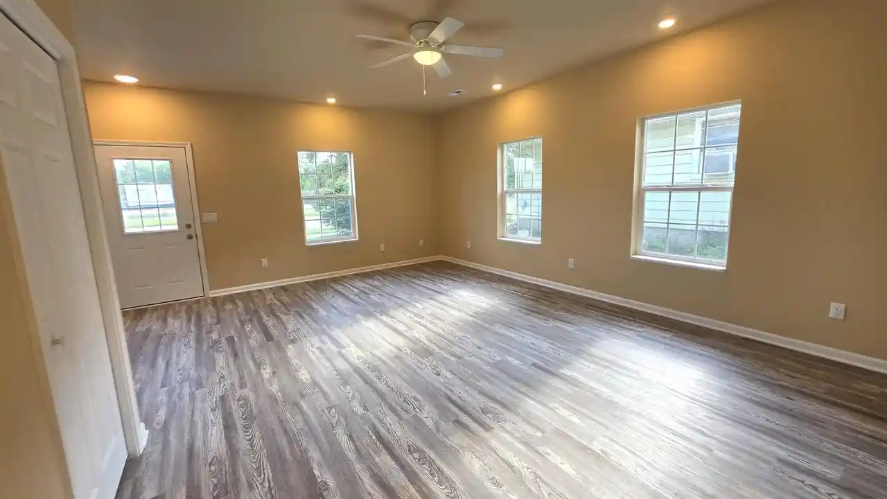 Photo 2 of Single family home for sale at 632 W Delavan Dr, Janesville, WI 53546 | MLS# 2031720 | Listing updated on 2026-09-16