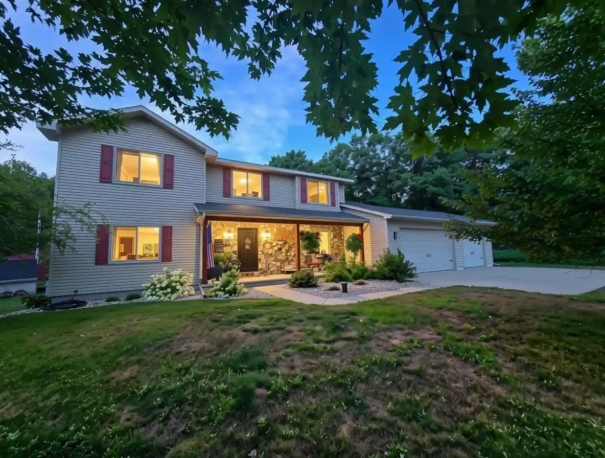 Photo 1 of Single family home for sale at 517 Regal Forest Trl, Nekoosa, WI 54457 | MLS# 22604289 | Listing updated on 2026-09-01