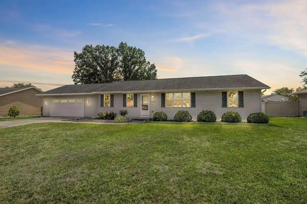 Photo 1 of Single family home for sale at 2108 Gadwall Ln, Green Bay, WI 54311 | MLS# 50331949 | Listing updated on 2026-09-03