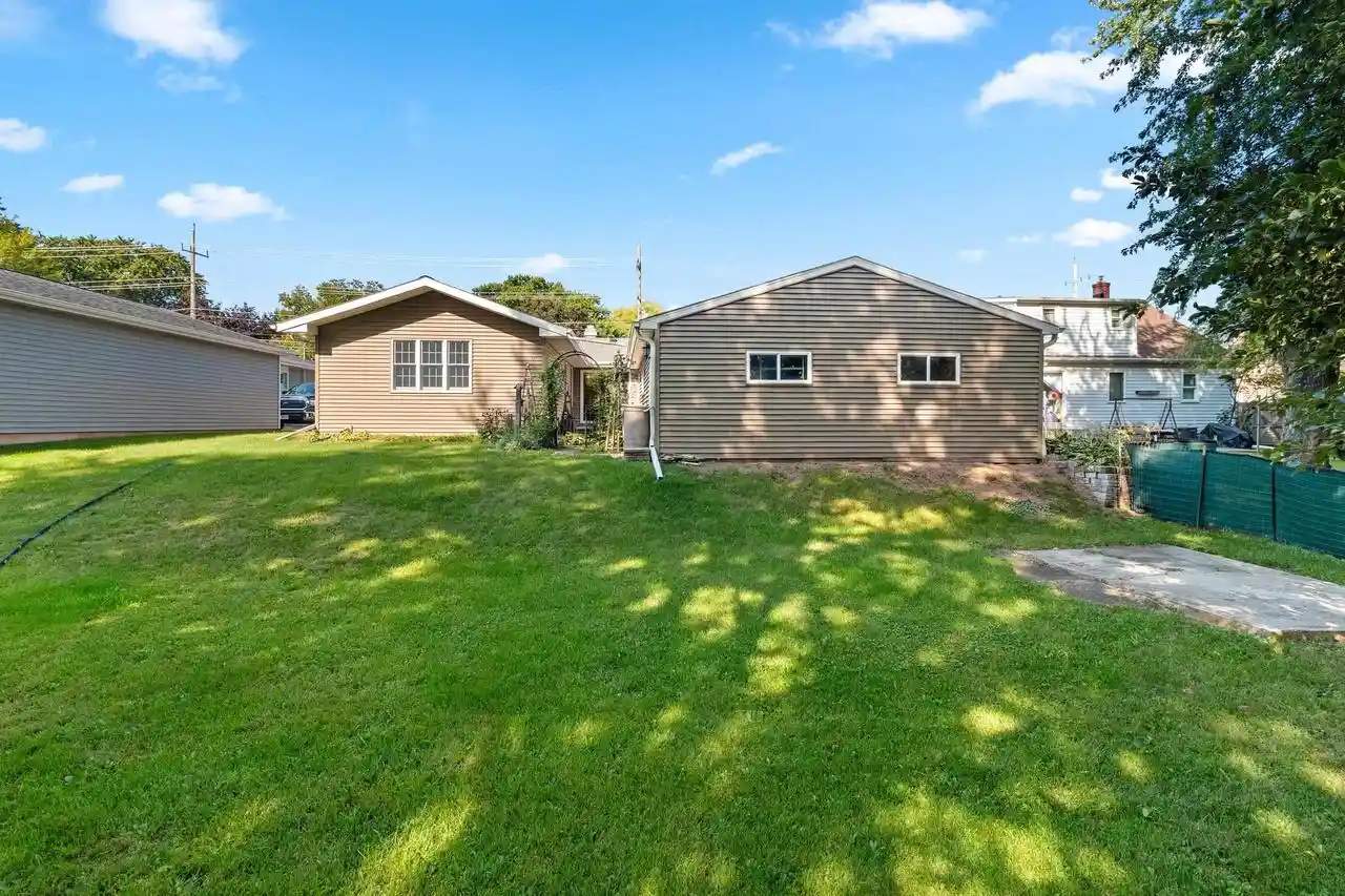 Photo 3 of Single family home for sale at 1210 Buchanan St, Little Chute, WI 54140 | MLS# 50331957 | Listing updated on 2026-09-09