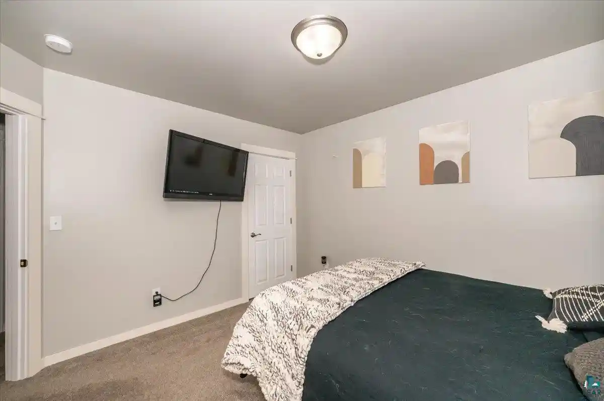 Photo 4 of Single family home for sale at 2327 Tower Ave, Superior, WI 54880 | MLS# 6127711 | Listing updated on 2026-09-07