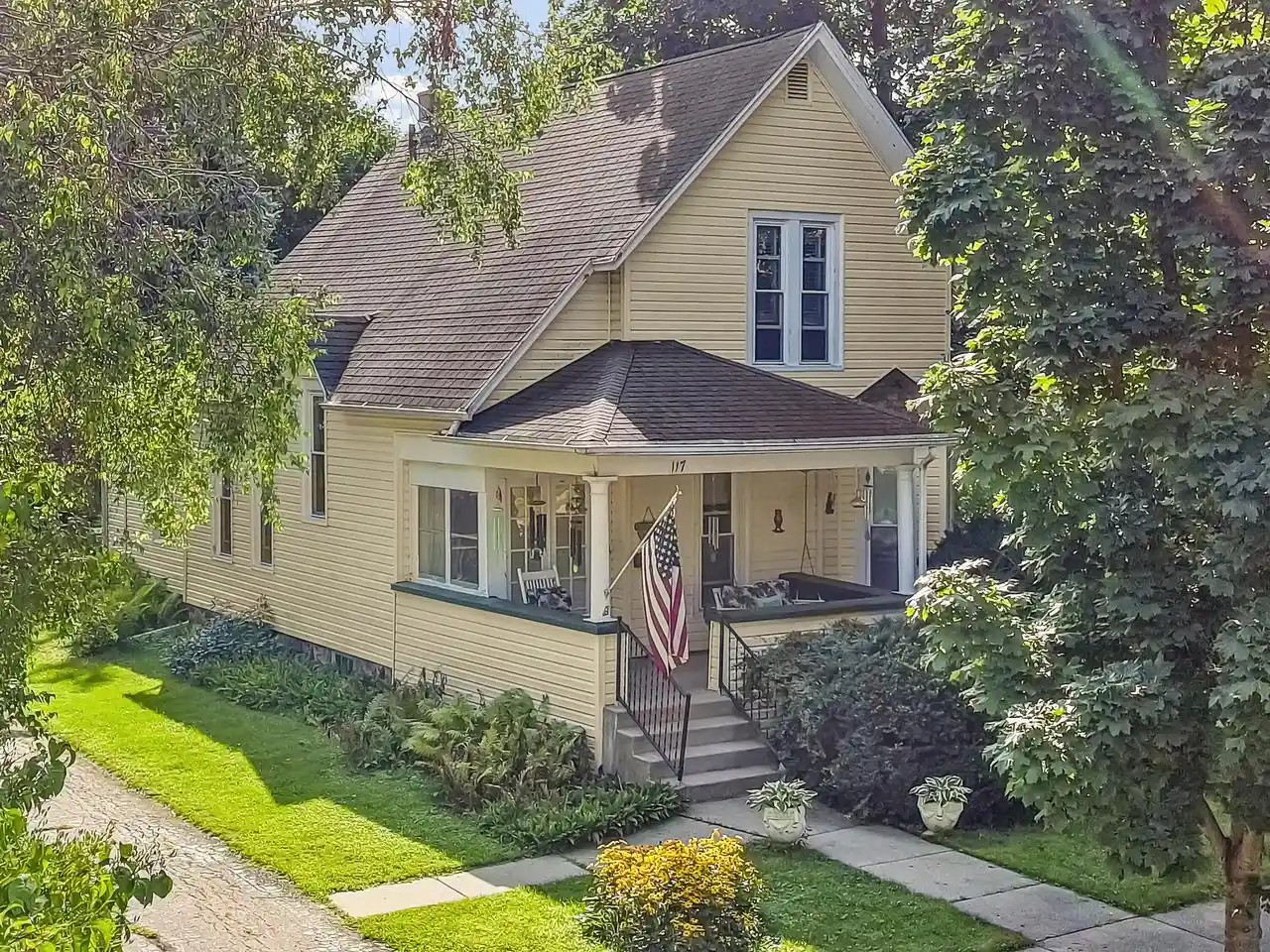 Photo 1 of Single family home for sale at 117 N 4th Street, Delavan, WI 53115 | MLS# 1978623 | Listing updated on 2026-09-13
