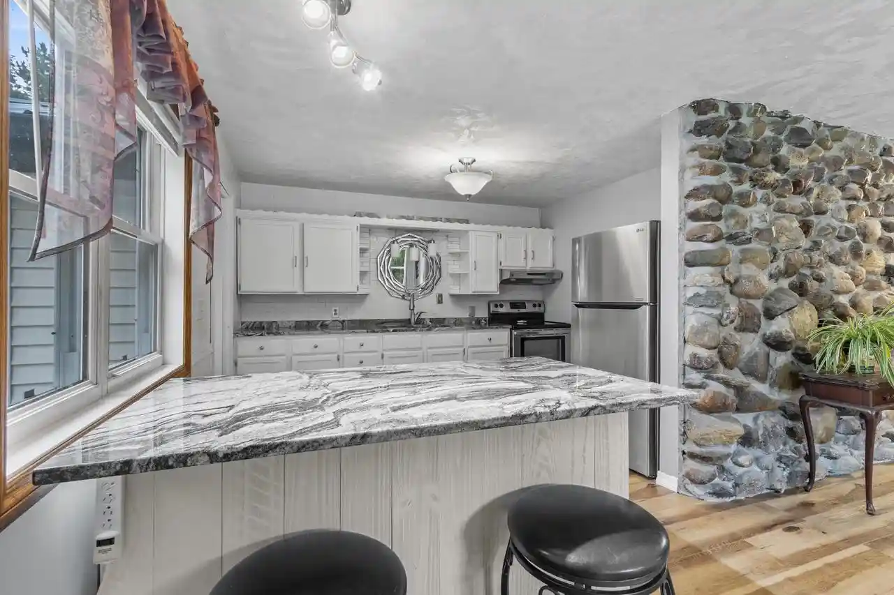 Photo 3 of Single family home for sale at N7396 Mazor Ln, Crivitz, WI 54114 | MLS# 50331945 | Listing updated on 2026-09-09