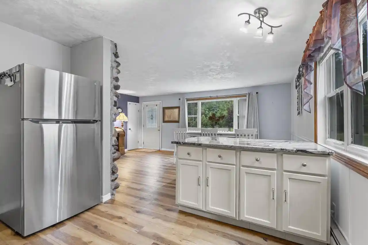 Photo 4 of Single family home for sale at N7396 Mazor Ln, Crivitz, WI 54114 | MLS# 50331945 | Listing updated on 2026-09-09