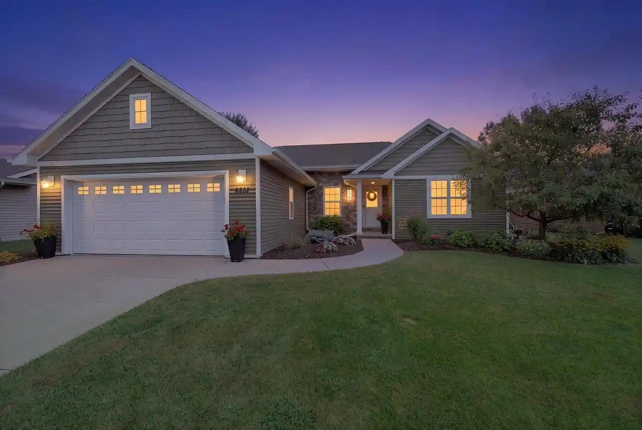 Photo 1 of Single family home for sale at 4851 Isabella Cir, Oneida, WI 54155 | MLS# 50331963 | Listing updated on 2026-09-04