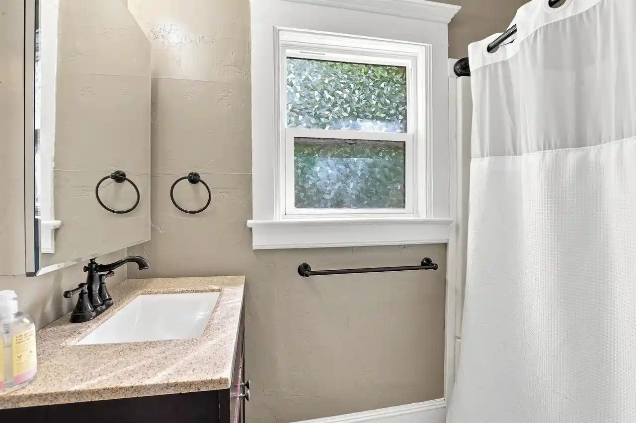 Photo 3 of Single family home for sale at 1217 N State St, Appleton, WI 54911 | MLS# 50331970 | Listing updated on 2026-09-05