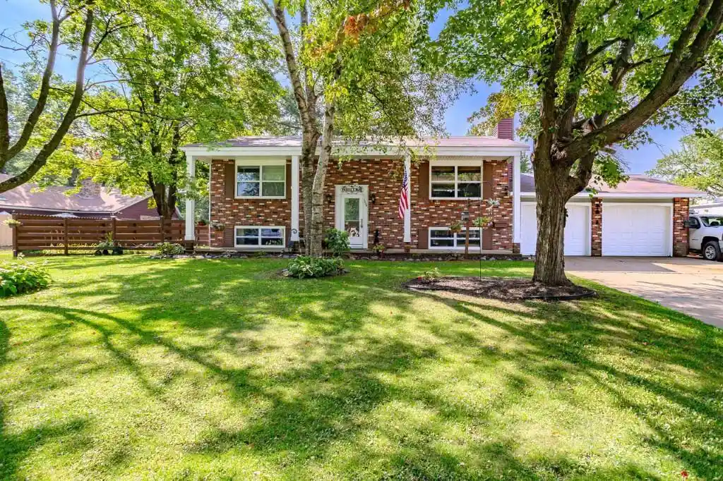 Photo 1 of Single family home for sale at 1504 Jackson St, Mosinee, WI 54455 | MLS# 22604293 | Listing updated on 2026-09-04