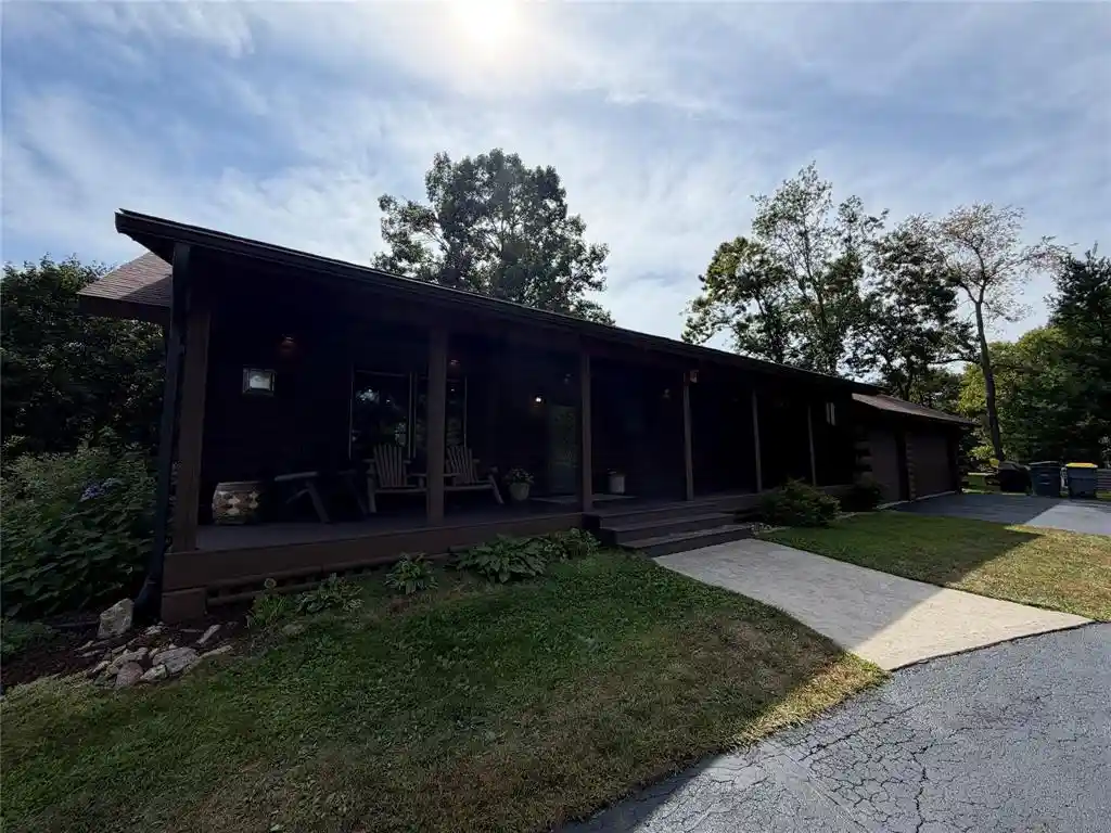 Photo 1 of Single family home for sale at N7139 Elm Ct, Holmen, WI 54636 | MLS# 1604685 | Listing updated on 2026-09-16