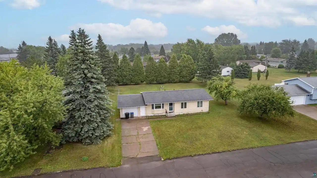 Photo 1 of Sale Pending at 2906 John Ave, Superior, WI 54880 | MLS# 6127713 | Listing updated on 2026-09-04