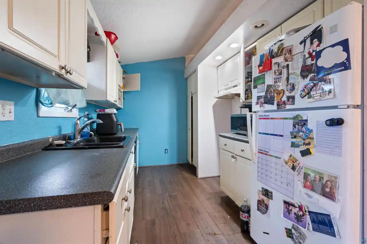 Photo 3 of Sale Pending at 2906 John Ave, Superior, WI 54880 | MLS# 6127713 | Listing updated on 2026-09-04