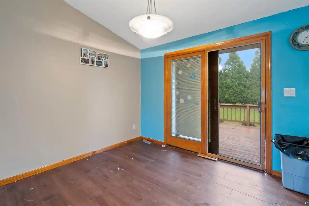 Photo 3 of Sale Pending at 2906 John Ave, Superior, WI 54880 | MLS# 6127713 | Listing updated on 2026-09-04