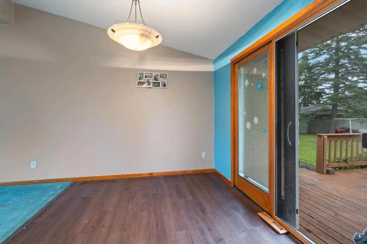 Photo 4 of Sale Pending at 2906 John Ave, Superior, WI 54880 | MLS# 6127713 | Listing updated on 2026-09-04