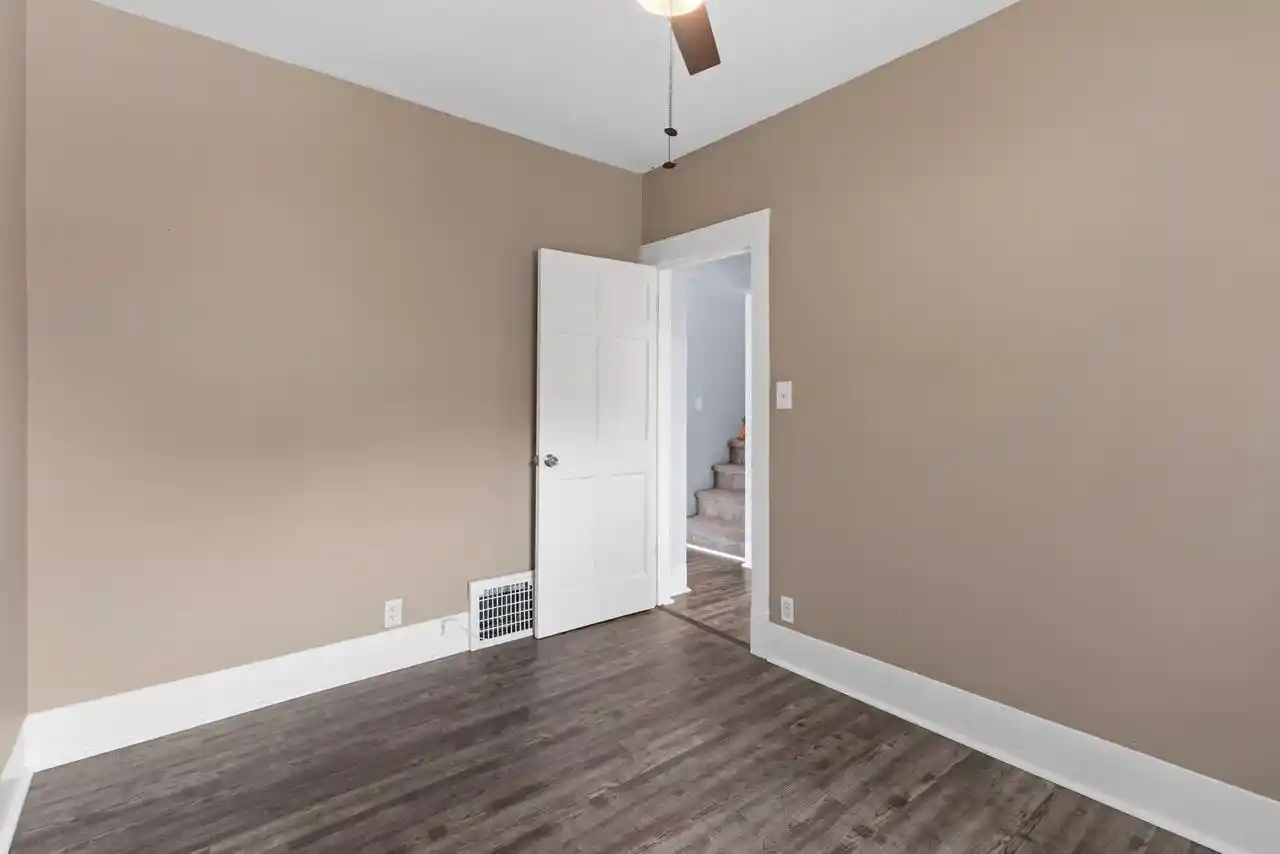 Photo 3 of Single family home for sale at 1108 Columbus St, Manitowoc, WI 54220 | MLS# 1978636 | Listing updated on 2026-09-03