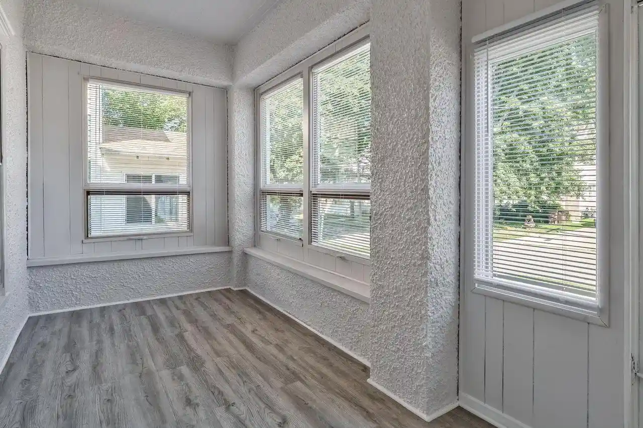 Photo 38 of Single family home for sale at 103 E Roosevelt St, Freeport, IL 61032 | MLS# 2031749 | Listing updated on 2026-09-10
