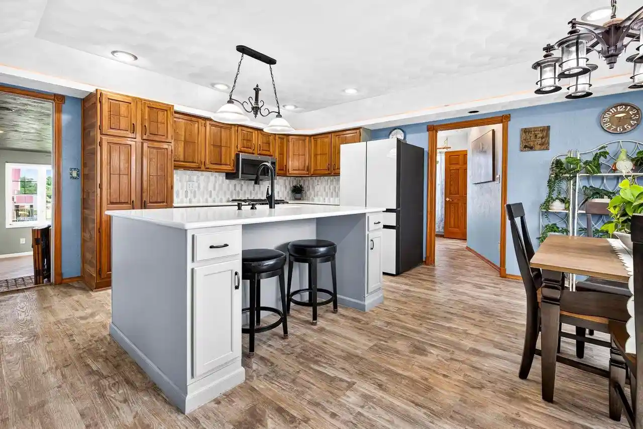 Photo 2 of Single family home for sale at W6096 County Rd O, Appleton, WI 54913 | MLS# 50331973 | Listing updated on 2026-09-16